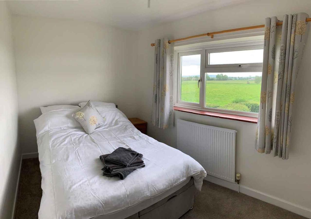 Glastonbury Glamping Wells Extérieur photo